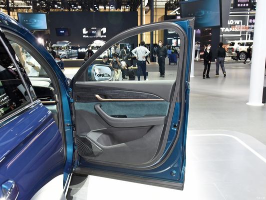 SUV à quatre roues motrices à essence 2.0td Power avec personnalisation et demande personnalisée