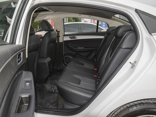 Arrizo Gx Champion Edition 1.5L CVT voiture à essence avec direction gauche et abordable