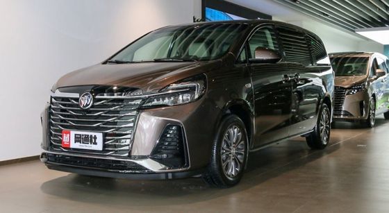 Buick GL8 2023 Avenir version Pro 7 places voiture à essence avec type de carburant essence