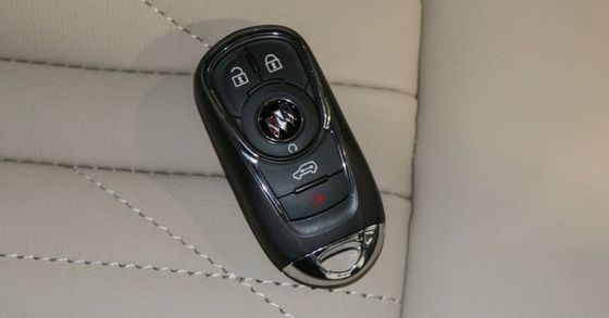Buick GL8 2023 Avenir version Pro 7 places voiture à essence avec type de carburant essence
