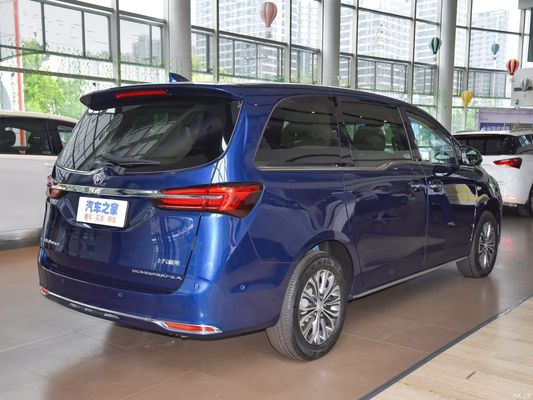 MPV Buick Gl8 2023 voiture à essence classe affaires sur la terre Dignité version Welfare Edition