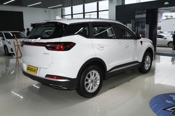 Modèle 2021 1.5t Manuel Édition de luxe FWD Chery Tiggo 7 Plus avec une cylindrée de 1000 à 1600 cc