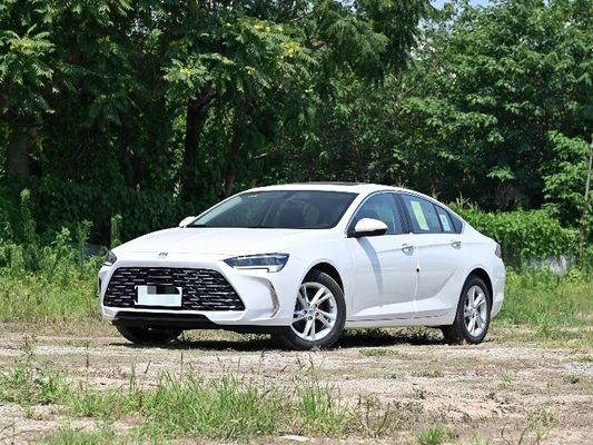 Buick Newragel 25t 2024 Car et carburant à l'essence avec 1000-1600cc de cylindrée