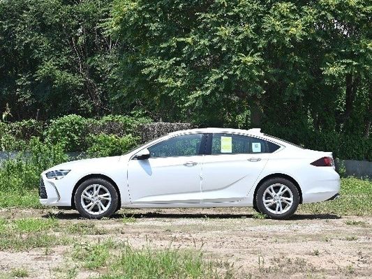 Buick Newragel 25t 2024 Car et carburant à l'essence avec 1000-1600cc de cylindrée