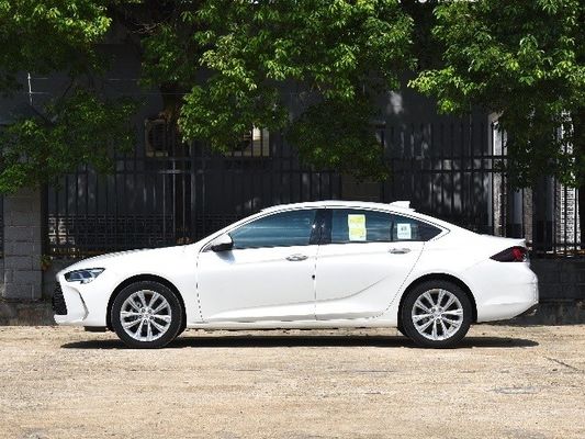 Buick Newregal 28t 2024 Voiture avec sièges certifiés ISO10012 Mgnt 4