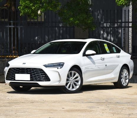 Sédane à essence Buick Regal 2024 28t édition exclusive avec service après-vente en ligne