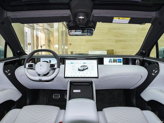 Le SUV Avatr 11 2022 à longue portée à double moteur version de luxe 5 places avec 1