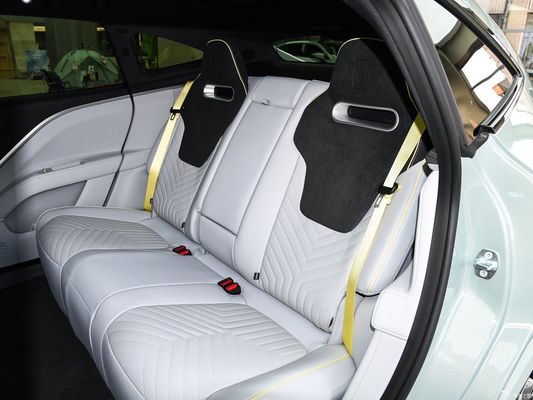 Le SUV Avatr 11 2022 à longue portée à double moteur version de luxe 5 places avec 1