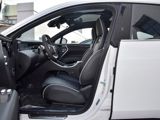 Carrosserie fermée Hongmeng 116 degrés à traction arrière Version voiture électrique 2023 Avatar 11
