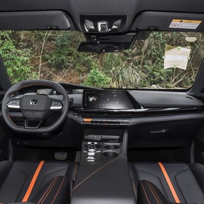 Sedan Changan Uni-V 1,5 t 5 places voiture à essence puissance maximale Kw 173 PS
