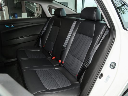 Mcpherson Suspension indépendante et vitesse maximale de 145 km/h 2022 Changan Eado EV460 EV Car
