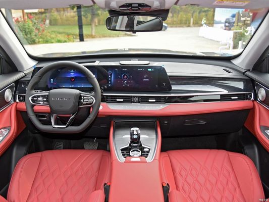 Chery Tiggo 7 Plus 1.5t CVT version de luxe à direction gauche voiture avec un design de pointe