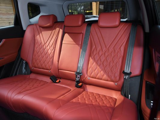 Chery Tiggo 7 Plus 1.5t CVT Voiture à essence phare pour 5 sièges Vitesse maximale 186-200 Km/h