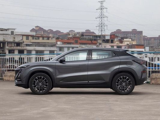 Changan Uni-T Benzine 2023 1.5t Excellent Type voiture avec système de freinage électromagnétique