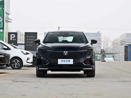 Changan Uni-T Benzine 2023 1,5 t type noble à direction gauche Voiture accréditée ISO10012