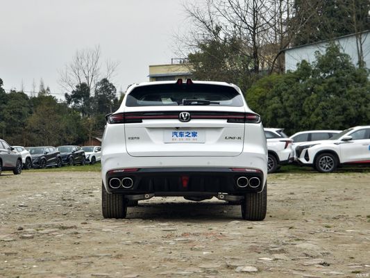 Changan Uni-K 2.0t 2WD Yuexiang Volant gauche boîte de vitesses automatique SUV voiture à essence