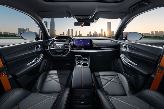 Type de carrosserie fermée Changan CS55 Plus 2022 2nd génération 1.5t Navigation automatique