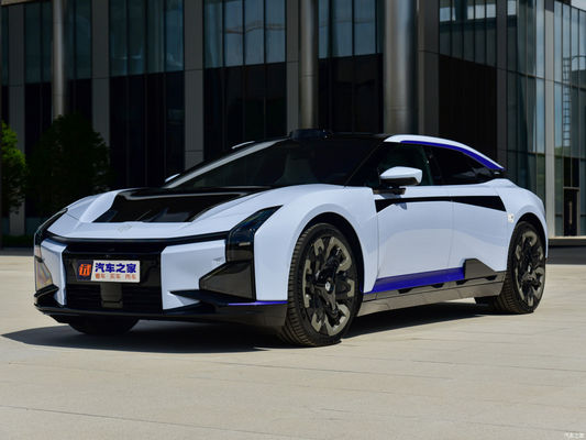 Véhicules énergétiques 2022 Hiphi Z 5 places EV Sedan avec tension 48V et type d'énergie électrique