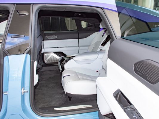 Véhicules énergétiques 2022 Hiphi Z 5 places EV Sedan avec tension 48V et type d'énergie électrique