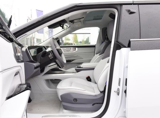 2023 Hiphi Y 765km Édition phare SUV voiture électrique avec radars à ondes de 5 millimètres