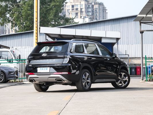 Direction gauche 2023 Hyundai Santafe Traveler 380t Gdi 4WD Lux Htrac Version 6 sièges