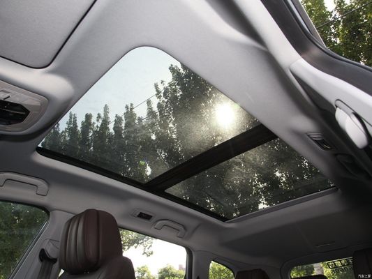 Le SUV à essence 5 places Chery Tiggo8 PRO 290t 2WD Vast Edition avec une demande personnalisée