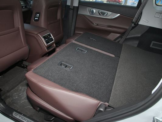 Chery Tiggo8 PRO 290t 2WD Sky Edition 5 sièges SUV à essence avec et efficacité