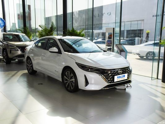 2023 Plus Nissan Sylphy Epower Véhicule électrique avec 5 sièges et 4652*1815*1445 Taille