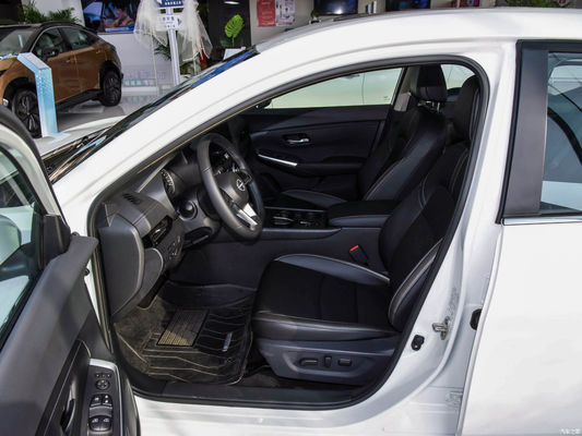 2023 Plus Nissan Sylphy Epower Véhicule électrique avec 5 sièges et 4652*1815*1445 Taille