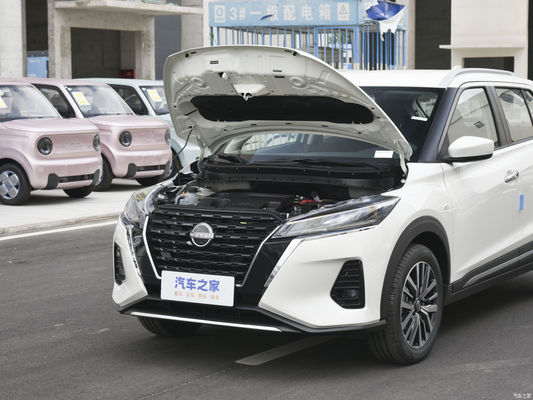 Nissan Kicks 2023 SUV à essence avec boîte de vitesses automatique et design à la mode