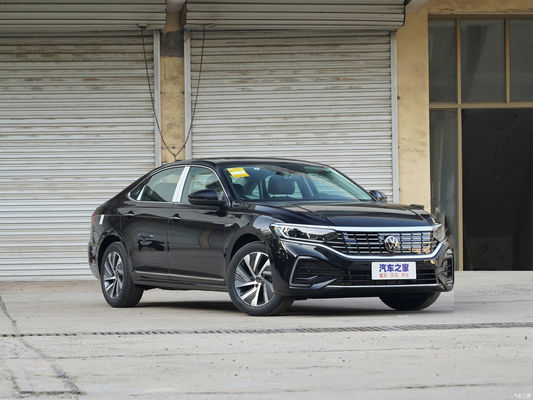 Modèle 2023 VW Passat PHEV Longue durée de vie de la batterie Berline de luxe pour les besoins des clients