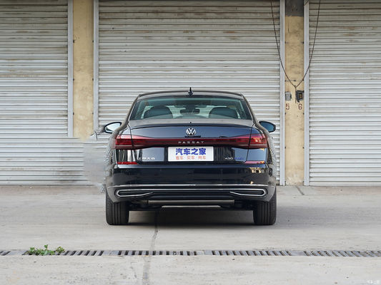 Modèle 2023 VW Passat PHEV Longue durée de vie de la batterie Berline de luxe pour les besoins des clients