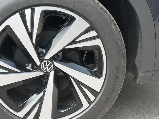 ID6 Version longue résistance PRO SUV personnaliser le type de carrosserie fermée avec boîte de vitesses automatique