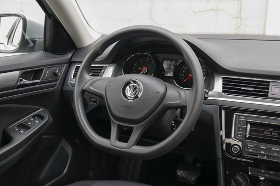 2019 VW Bora Legend Auto Fashion voitures à essence 4562x1793x1468 avec type énergie essence