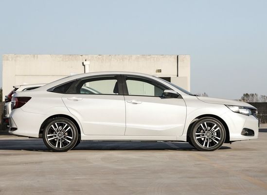 2024 Honda 1.0 Crider 180turbo CVT Luxe Luxe berline avec des caractéristiques de luxe