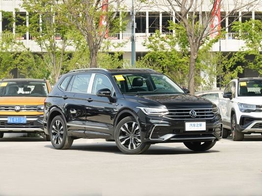 SUV 2023 Volkswagen Tiguan L 380tsi 4 roues motrices automatiques R-Line Enjoyment Edition 7 sièges