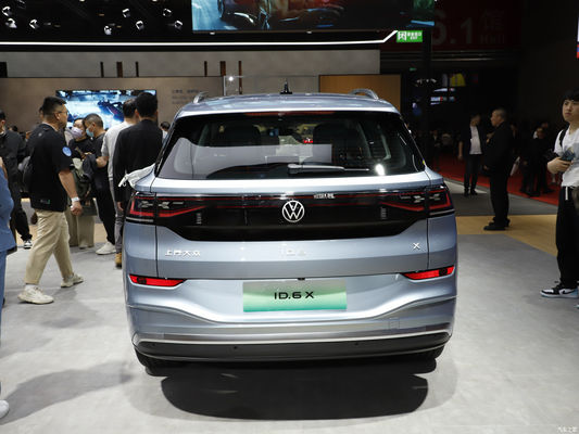 SUV Volkswagen ID. 6 X 2023 Version 4WD puissante L'expérience ultime du VUS électrique