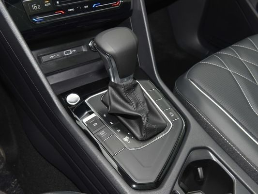 VW Volkswagen Tiguan L 2023 redessiné 330tsi 2 roues motrices version Zhixiang