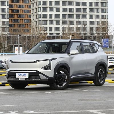 KIA EV5 530 Light Air Land SUV Voiture électrique avec direction à gauche et batterie de 64,2Kwh