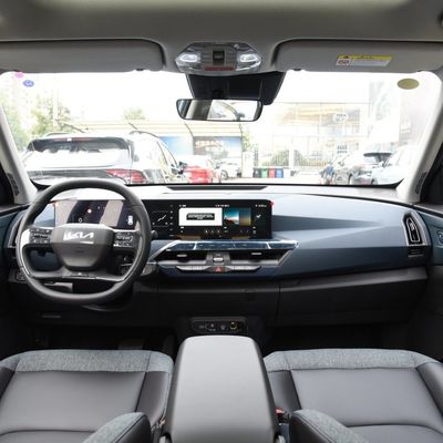 KIA EV5 530 Light Air Land SUV Voiture électrique avec direction à gauche et batterie de 64,2Kwh