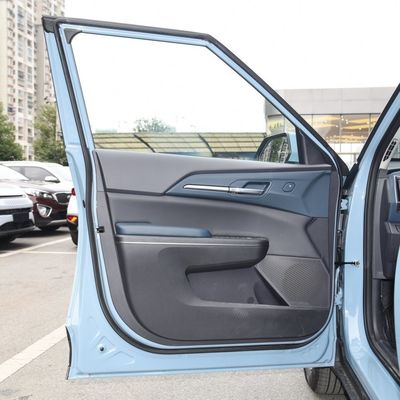 KIA EV5 530 Light Air Land SUV Voiture électrique avec direction à gauche et batterie de 64,2Kwh