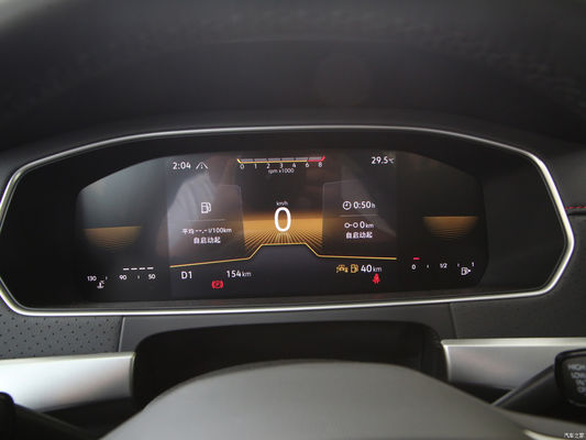 Le véhicule est équipé d'un système de contrôle de la circulation électrique.