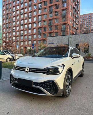 2024 Volkswagen ID6 Crozz PRO Pure ID6X EV Véhicules à énergie pour la vente en gros et 132kw de puissance