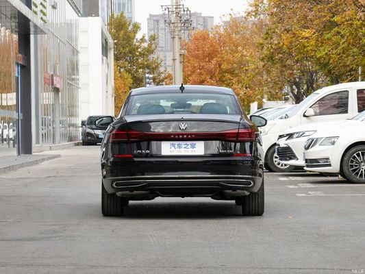 2024 VW Volkswagen Passat 380tsi Voiture à essence avec transmission automatique