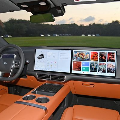 La direction gauche Lixiang L7/L9 PRO/Max/Ultra Luxury 2024 SUV électrique pour 5 sièges et Lixiang