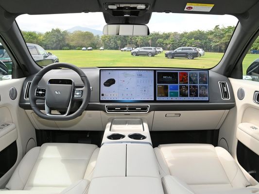 Véhicule énergétique noir 2024 Li/Lixiang L7 Ultra avec 5 sièges et moteur électrique hybride