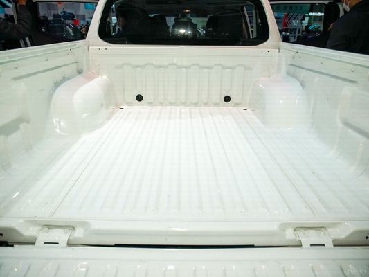 2023 L200 pick-up diesel de 2,3 t direction gauche 5225*1815*1780 pour les besoins du client