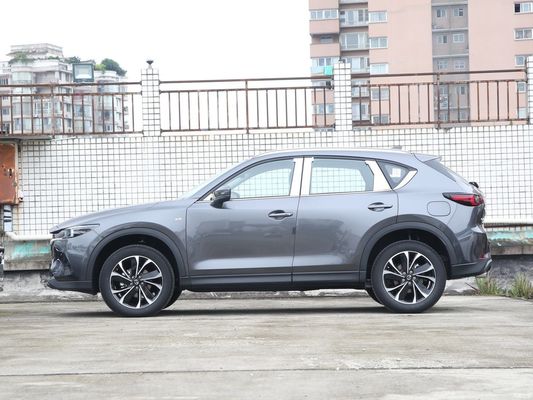 2024 Mazda Cx-5 2.5L SUV automatique édition honorable avec une cylindrée de 2500-4000cc