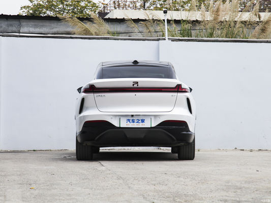 Rising Auto R7 Screen Master PRO 2023 Véhicule électrique EV avec 5 sièges et longue portée