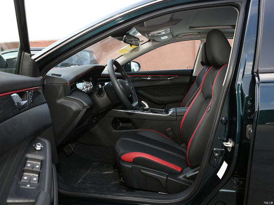 Aeolus Yixuan Max 1.5L version de luxe 2024 sièges d'essence 5 service après-vente